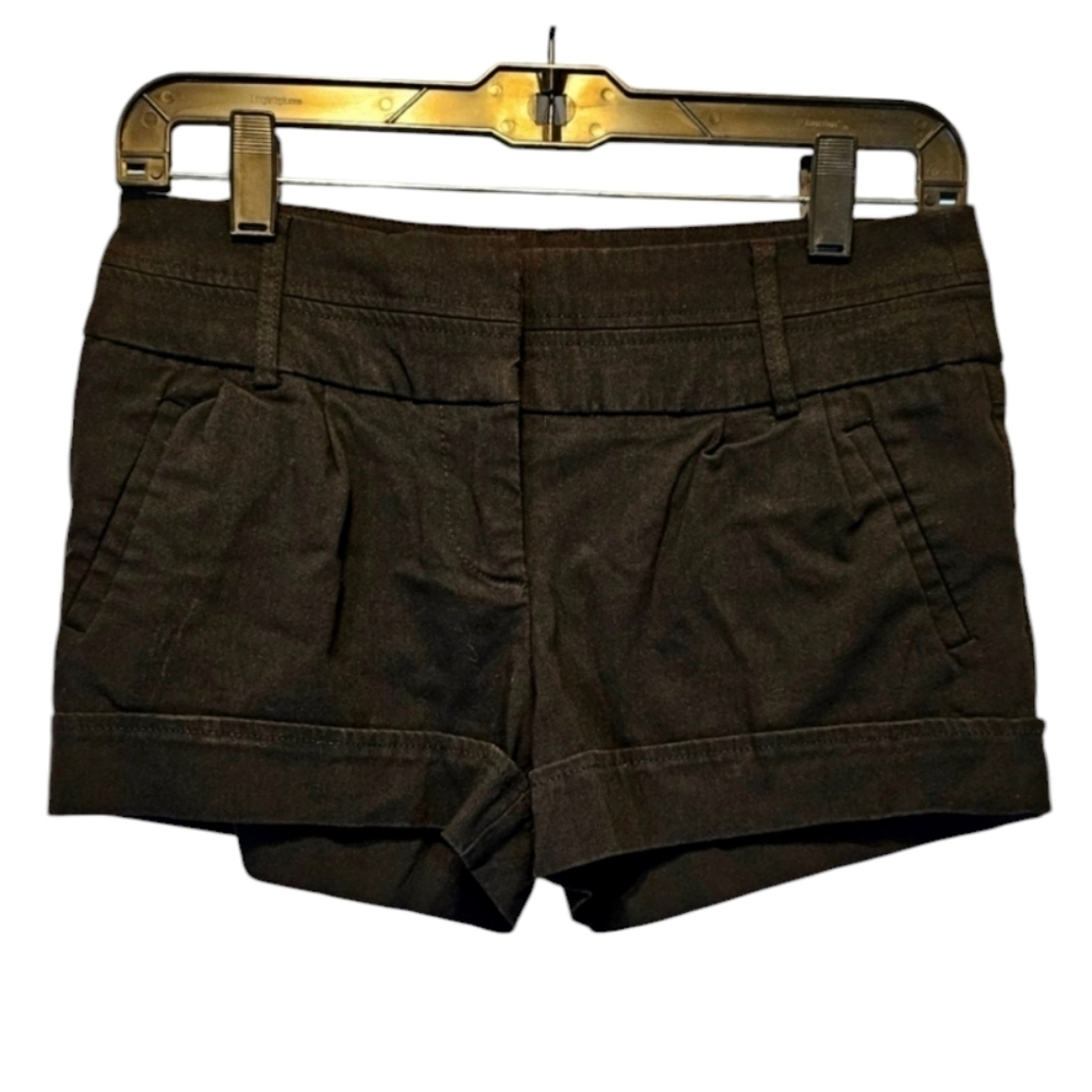 Takara Dark Black Thick Hem Shorts 70% Rayon 21% Nylon 3% Spandex Size 5